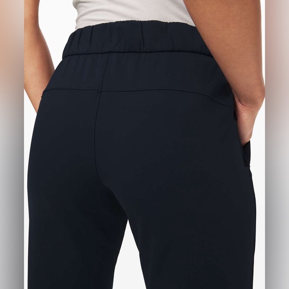 ✨LIKE NEW✨ Lululemon On the Fly 7/8 Pants Travel Gym Lightweight Activewear - Picture 4 of 13